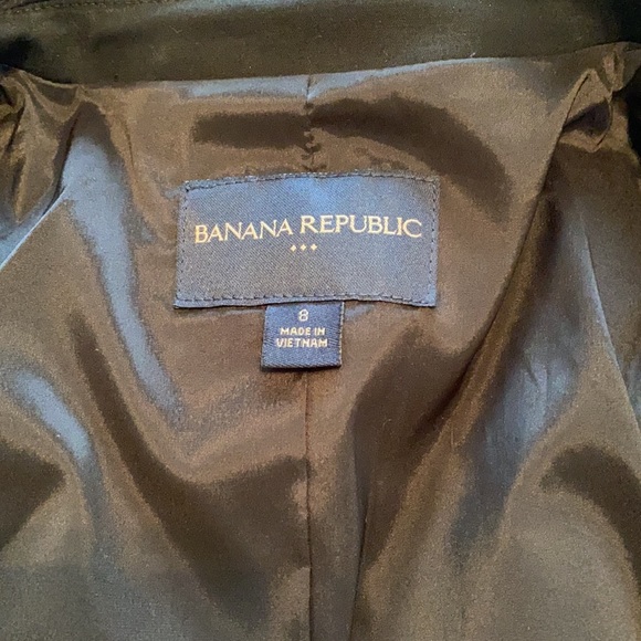 Banana Republic Blazer (8) and Pants (10) Suit - Picture 4 of 7